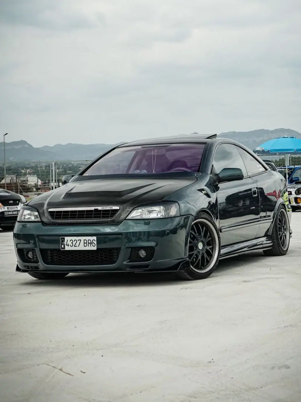 Opel Astra G coupé verde oscuro