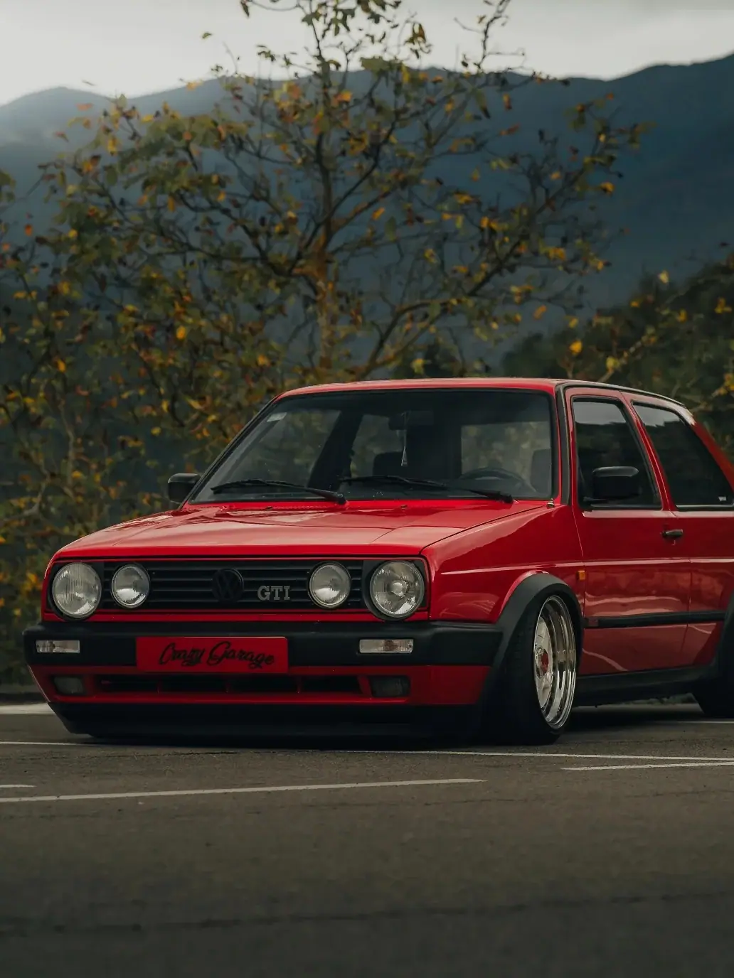 Volkswagen Golf II GTI rojo